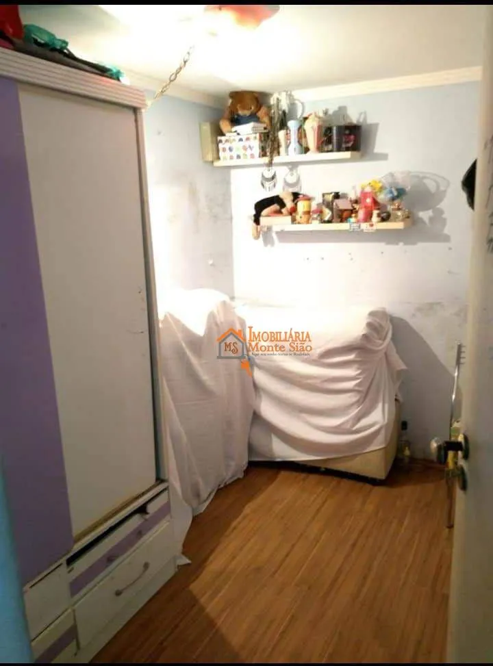 Imagem Sobrado com 3 dormitórios à venda, 140 m² por R$ 570.000,00 - Jardim São Roberto - Guarulhos/SP