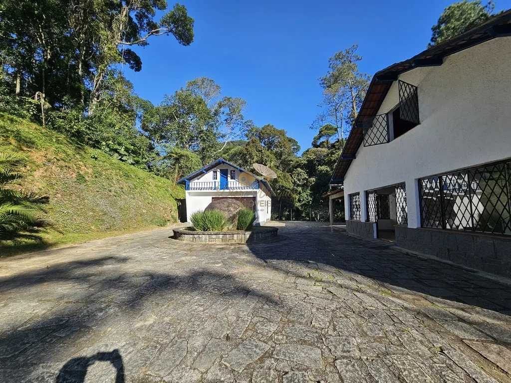 Imagem Casa para Venda em Teresópolis / RJ no bairro Granja Guarani