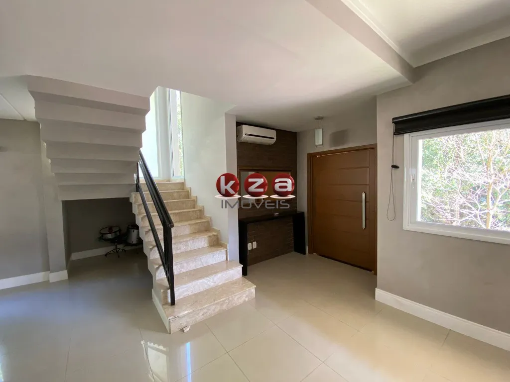 Imagem Imperdível Casa de Luxo a venda no Condomínio Villagio Capriccio em Louveira- 3 Suítes, 3 Salas, 5 Banheiros, 4 Vagas e piscina - 277m².