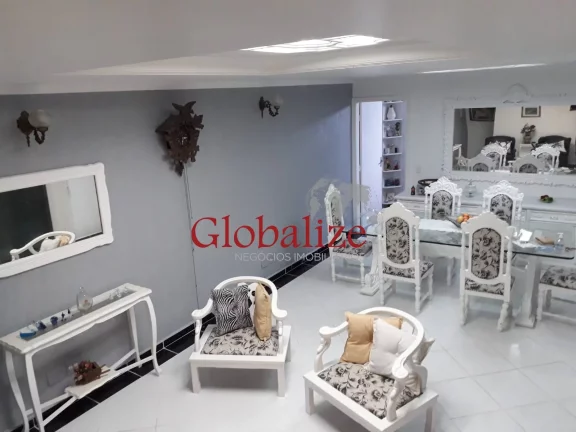 Foto do imóvel Casa à venda com 220m², 3 suítes, closet, 2 vagas, churrasqueira por R$1.277.000,00 na Encruzilhada em Santos