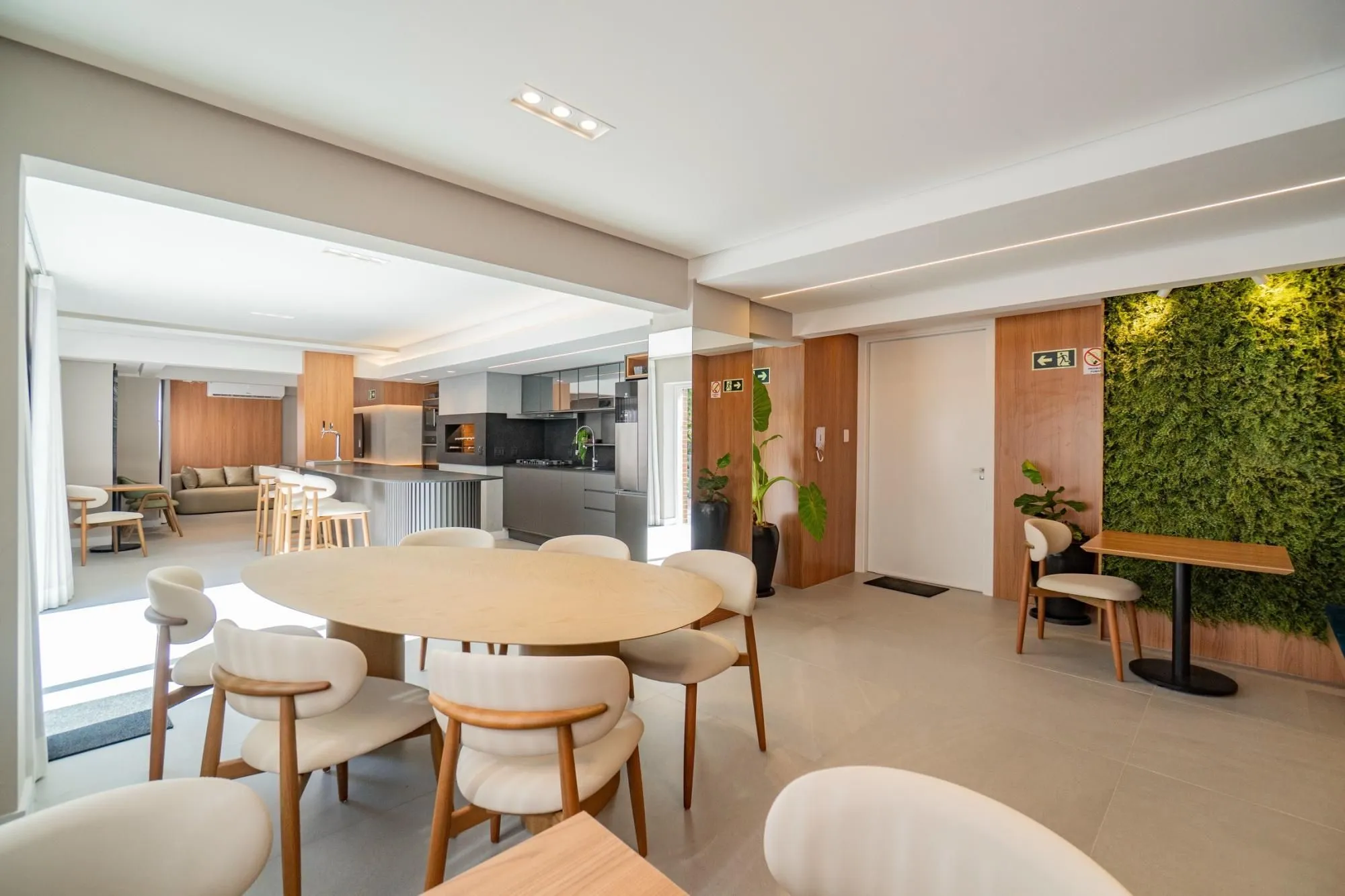 Imagem Apartamento de 3 dormitórios, 95m² (1 suíte), vaga dupla - Vila Ipiranga