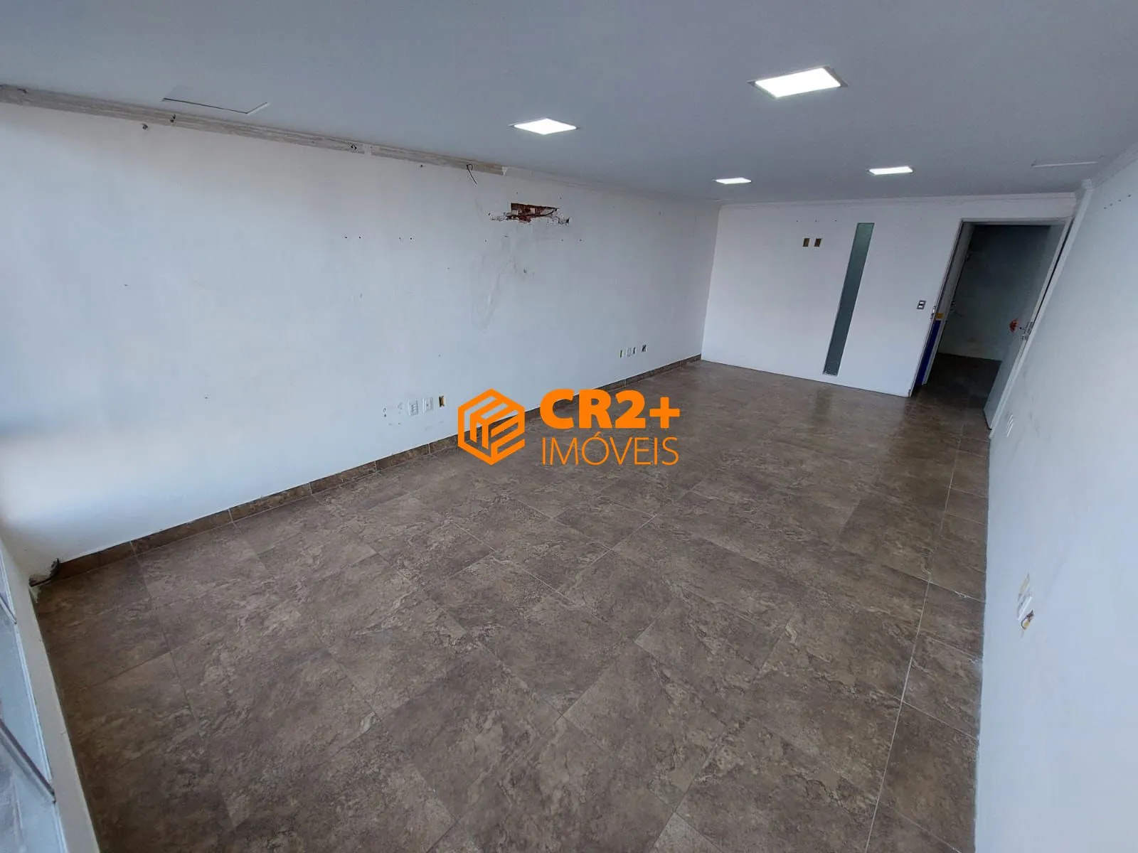 Imagem Vendo Sala Comercial no Empresarial Domar com vista linda do Recife!