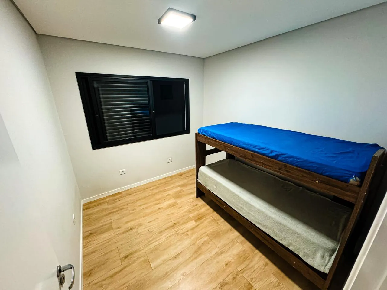 Imagem Sobrado com 3 Quartos à Venda, 100 m² em Cidade Jardim - Caraguatatuba
