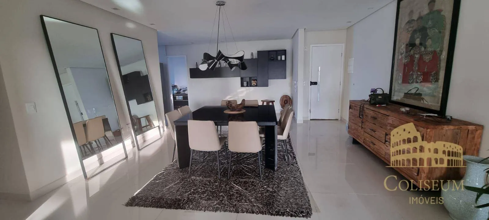 Imagem Apartamento com 3 dormitórios à venda, 156 m² por R$ 1.800.000,00 - Canto do Forte - Praia Grande/SP