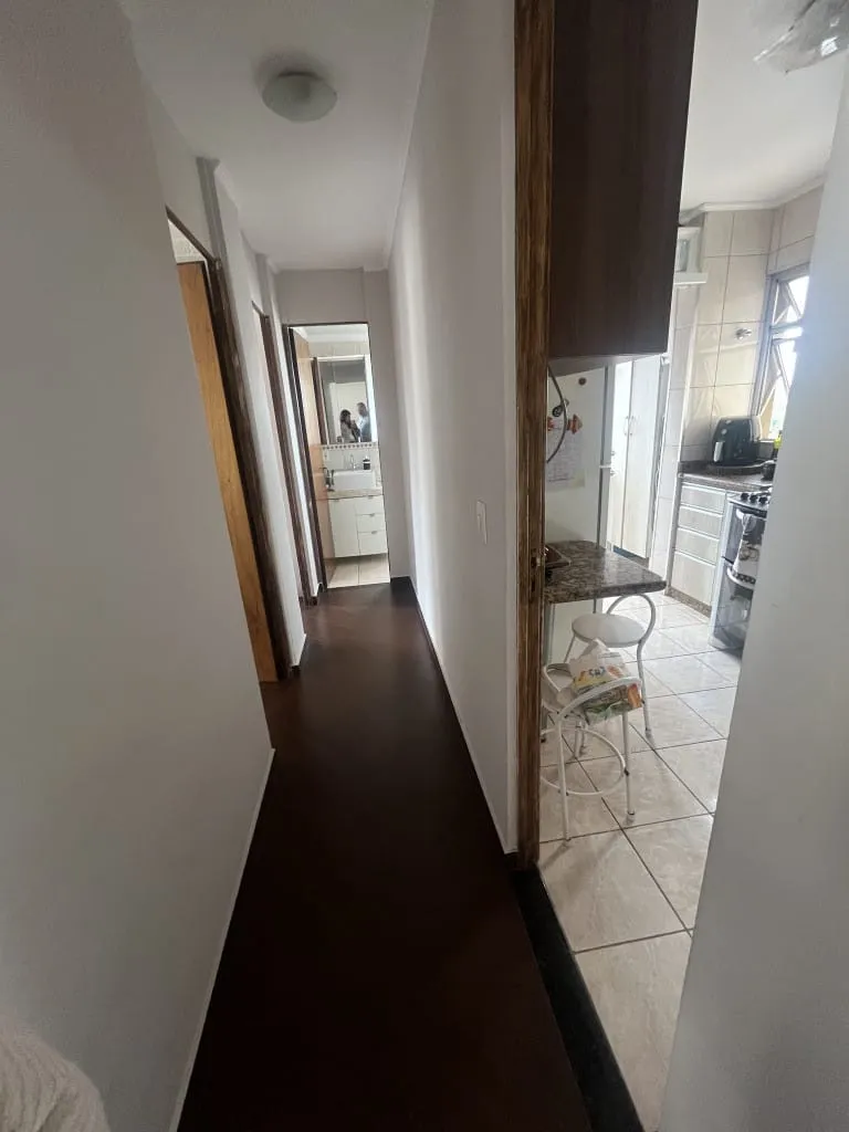 Imagem VENDO EXCELENTE APARTAMENTO NO BAIRRO VILA EMIR!