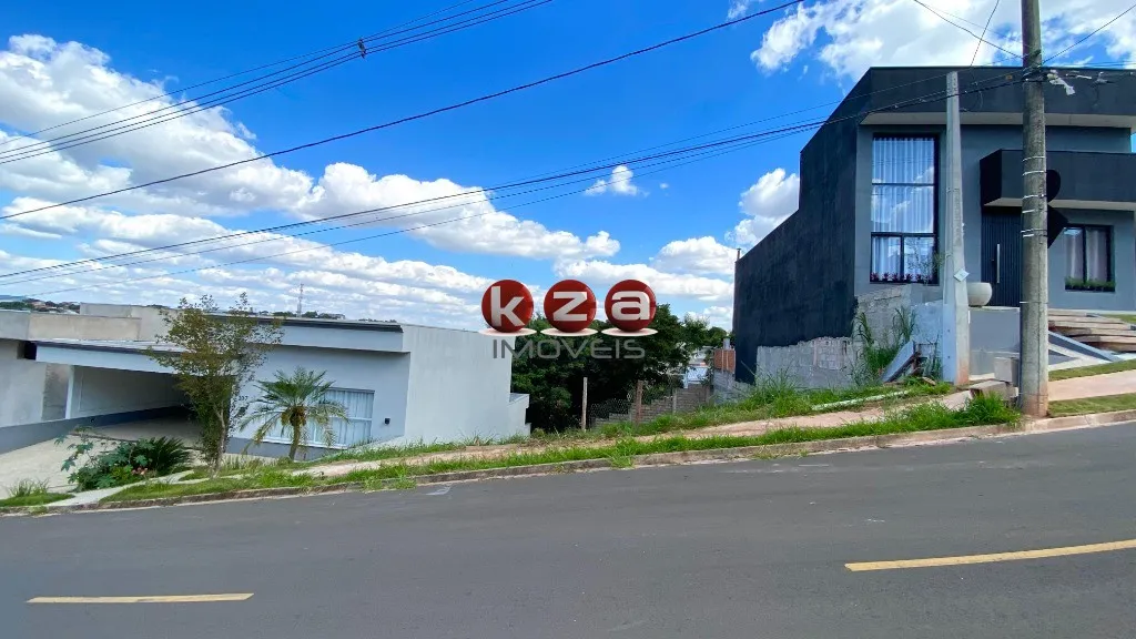 Foto do imóvel Terreno à venda em condomínio exclusivo: 313,00 m² no Condomínio Vivenda das Pitangueiras, Valinhos-SP.