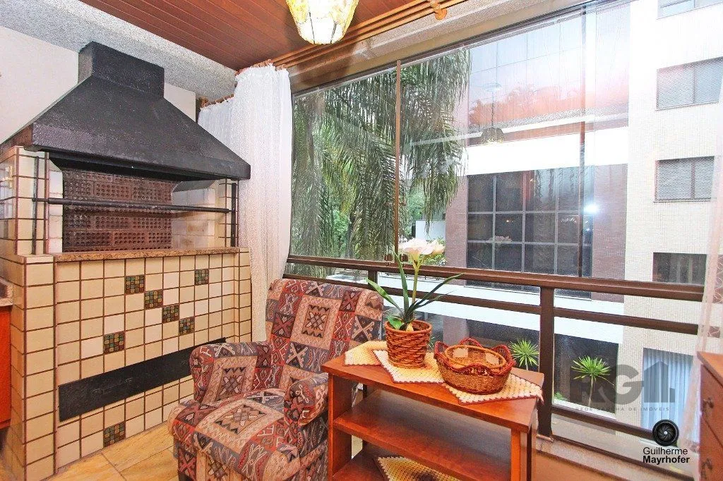 Imagem Excelente apartamento de 315m² com 3 dormitórios e 2 vagas.