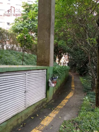 Imagem Apartamento no Condomínio Floresta - 42m² - 2 dormitórios