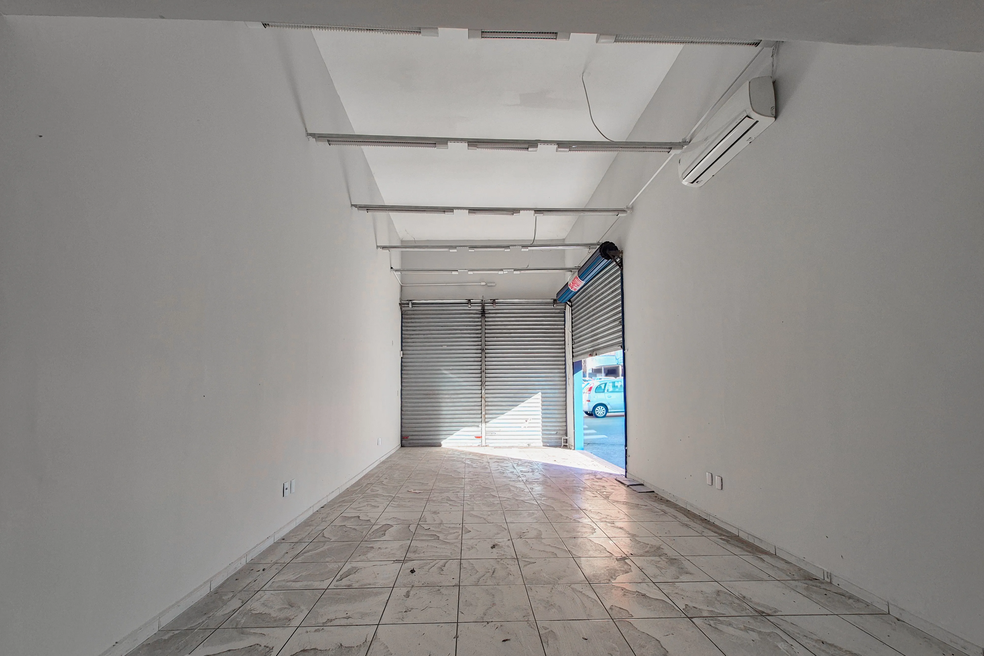 Imagem Loja de esquina para locação no Centro de Sorocaba | 85 m² com mezanino