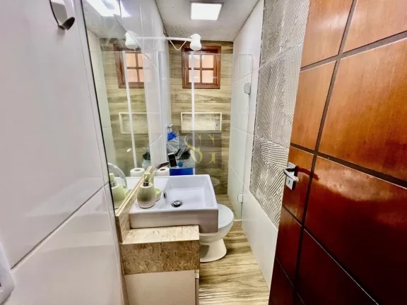 Imagem Casa para Venda em Teresópolis, Araras, 3 dormitórios, 2 banheiros, 1 vaga