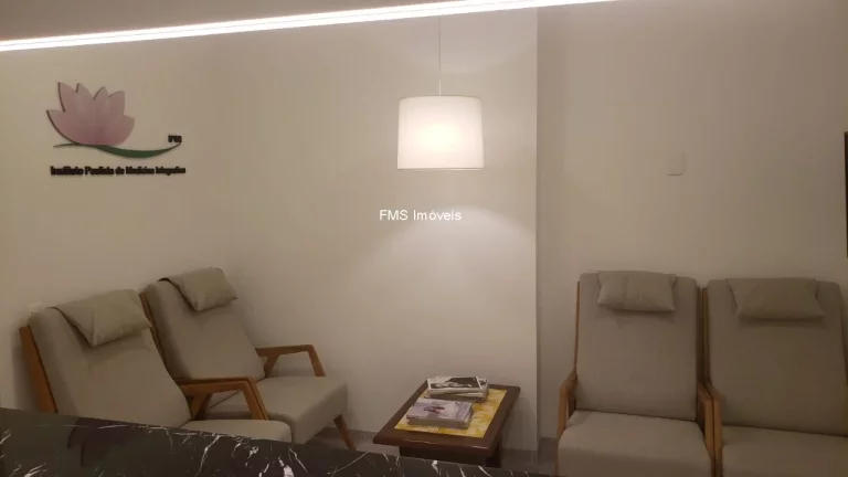 Imagem Conjunto Comercial para Locação na Vila Mariana, São Paulo-SP: 1 Sala, 4 Vagas e 144,20m² de Área