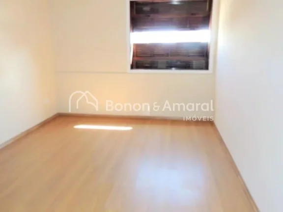 Imagem São 118 m² sendo sala para 2 ambientes amplos e estante, lavabo, cozinha ampla com gabinete e pia ...