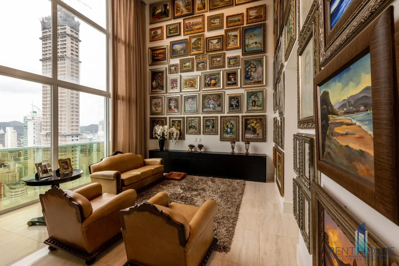Imagem Cobertura Duplex para Venda em Balneário Camboriú, CENTRO, 4 dormitórios, 4 suítes, 4 banheiros, 6 vagas