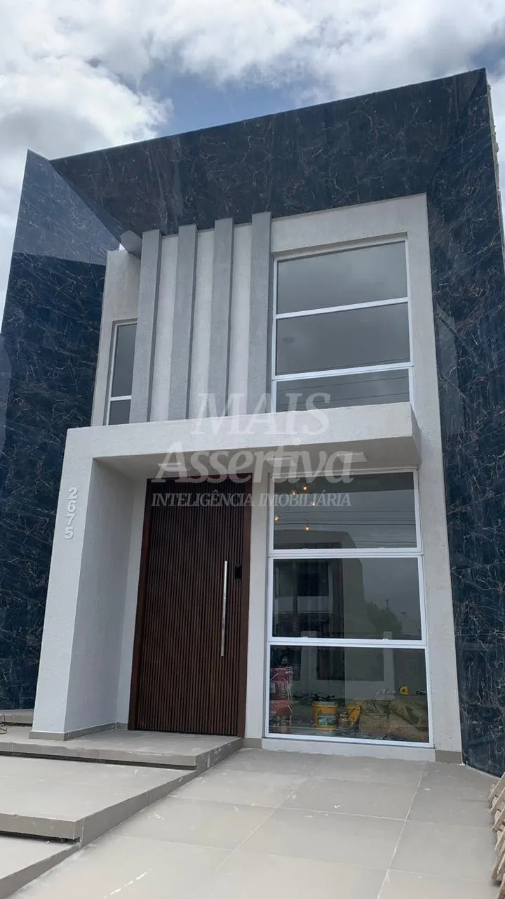 Imagem Excelente casa para venda no Centro de Imbé - 3 Dormitórios