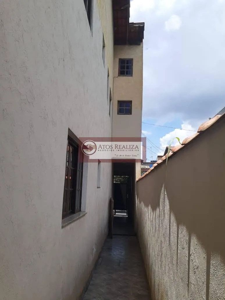 Imagem Assobradado em São João - Guarulhos: 3 dormitórios, 1 suíte, 210m² e R$ 580.000 para venda e locação