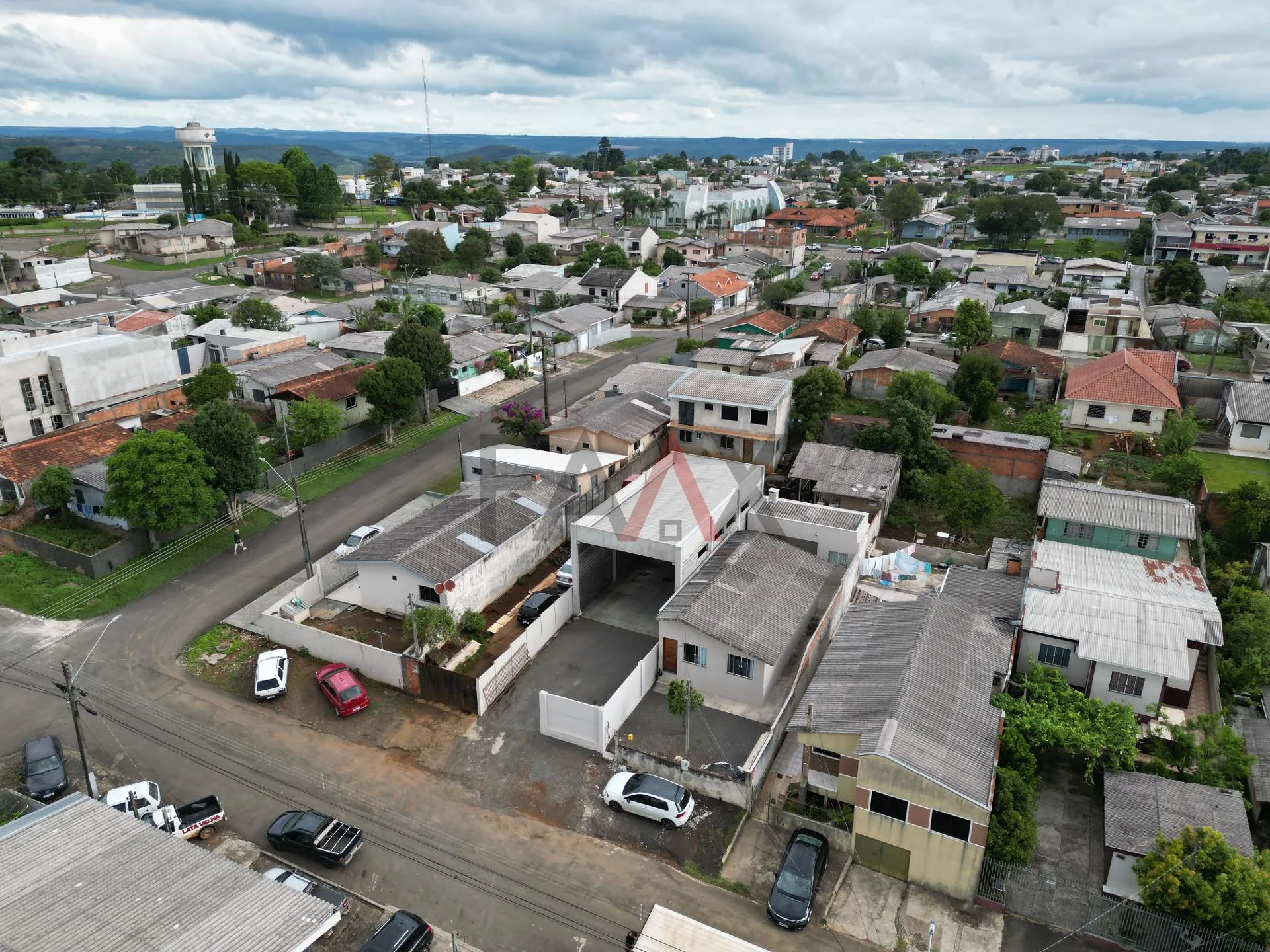 Imagem Barracão na SANTANA próximo Paróquia da Sant Ana GUARAPUAVA - PR