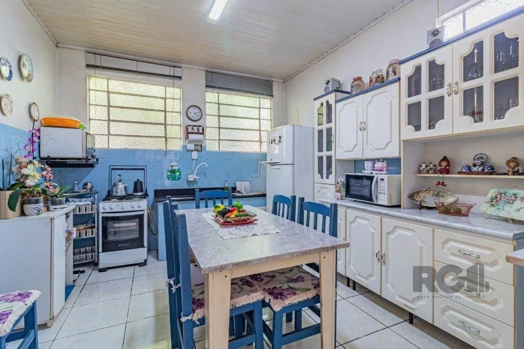 Imagem Casa de 3 dormitórios no bairro Santa Maria Goretti