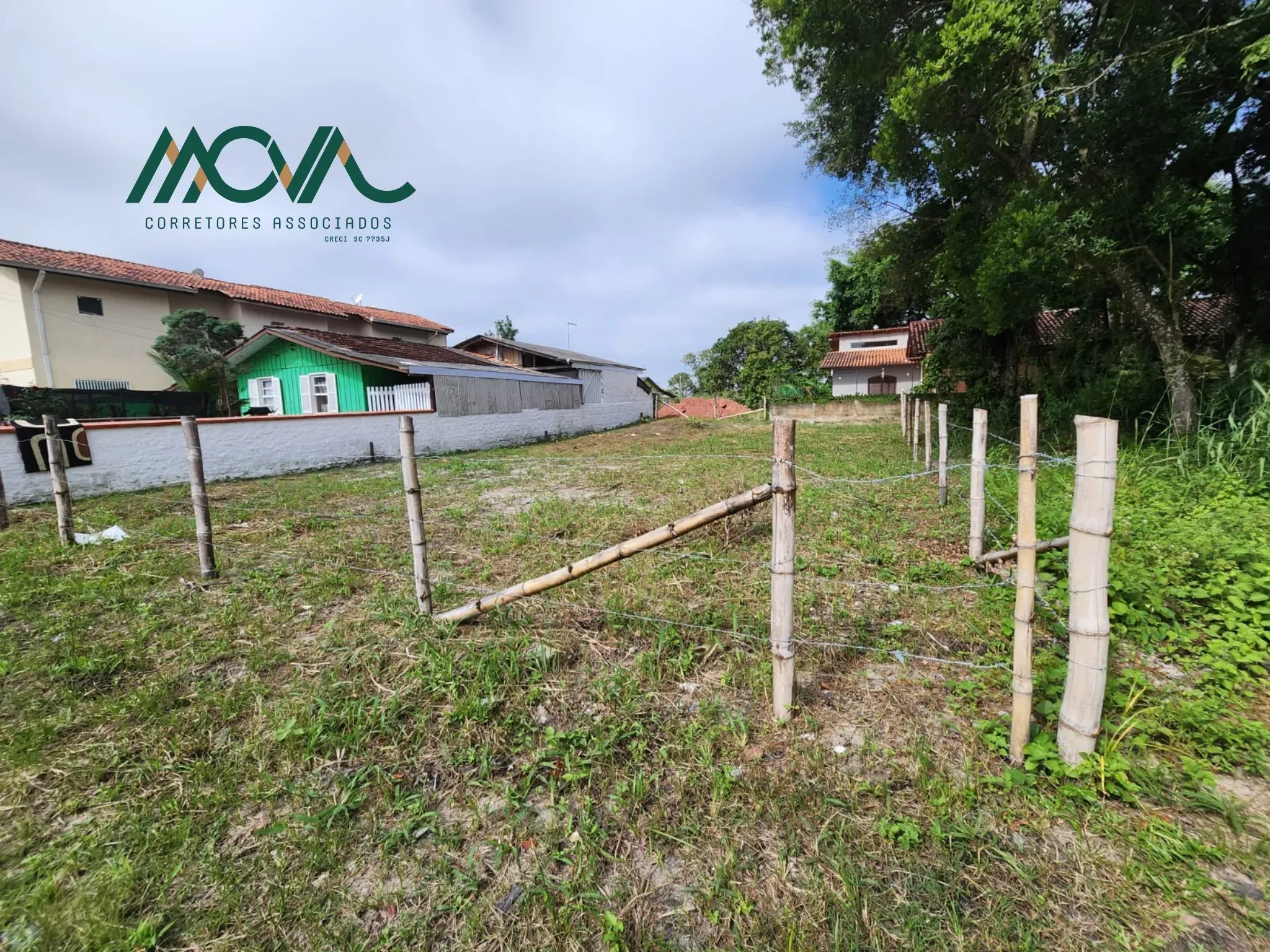Imagem Terreno disponível no Balneário Farol do Itapoá II, localizado no bairro Pontal do Norte. Com dim...