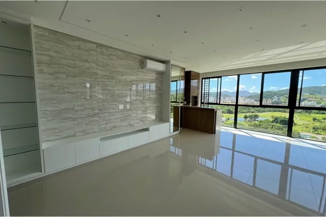 Imagem Apartamento à venda em Camboriú, Centro, com 1 quarto, 91m2