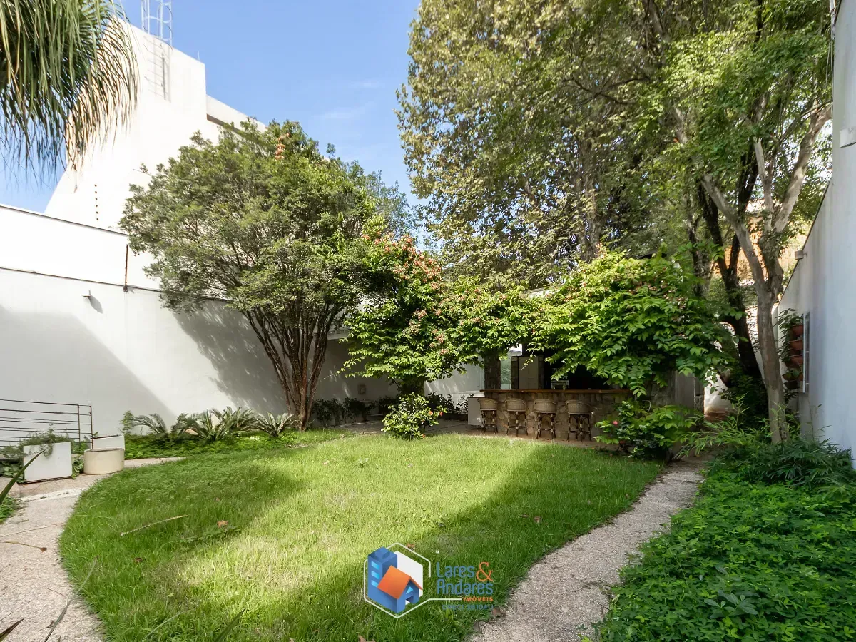 Imagem Casa para venda em Vila Nova Conceição com 4 quartos, sendo 4 suítes, 819m²