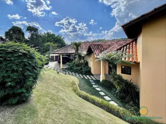 Imagem Casa Térrea 4 sts, piscina e gourmet! Cond. Recanto Inpla
