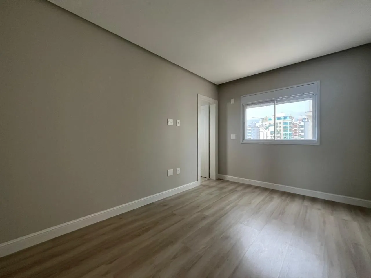 Imagem Apartamento com vista para o mar à venda com 192.84m2 por R$ 9.500.000,00