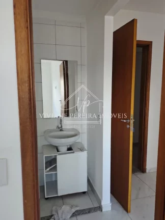 Imagem Apartamento para locação no bairro Santa Maria, em Osasco-SP, com 2 quartos, 1 banheiro e vaga de garagem!