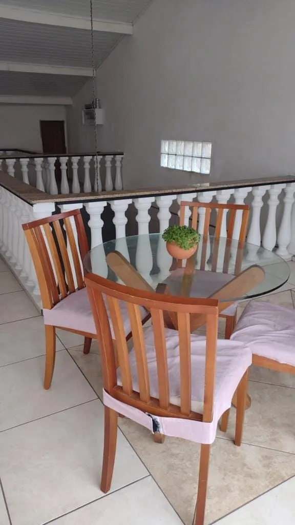 Imagem Casa à venda 2 Quartos, 1 Suite, 2 Vagas, Vila Areao, Taubaté - SP