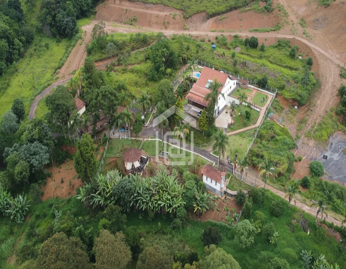 Imagem Chácara 670 m² à venda em Morada dos Pássaros, Poços de Caldas