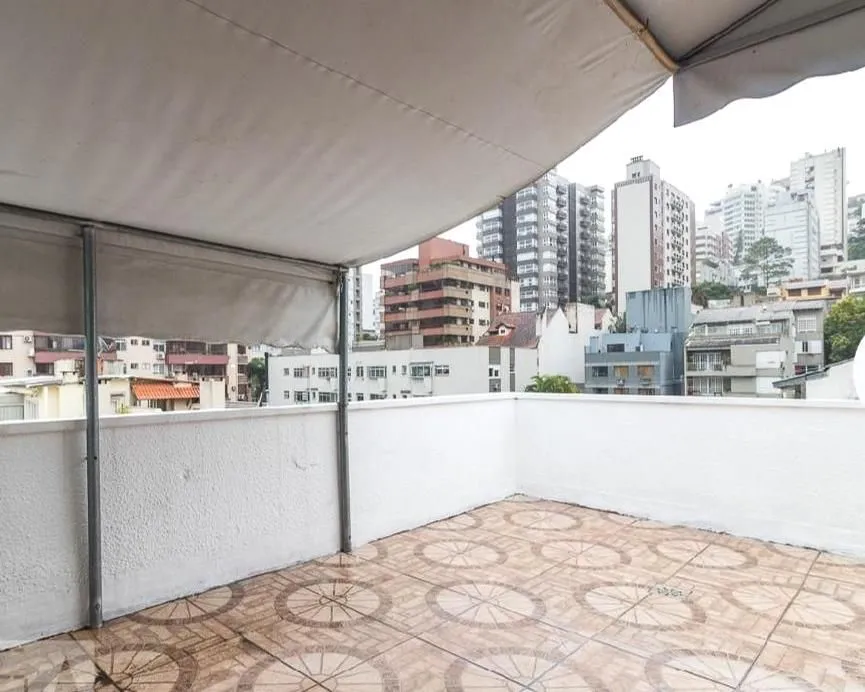 Imagem Cobertura no Petrópolis com Vaga