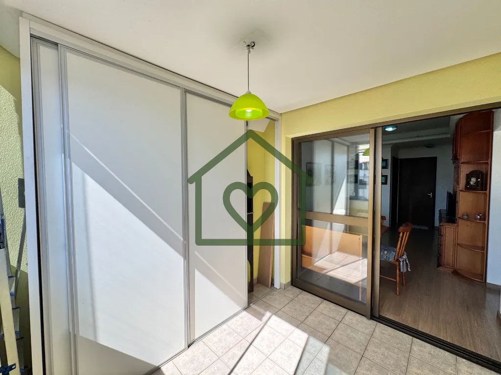 Imagem Apartamento no bairro São Sebastião, 2 quartos um deles suíte, espaçoso, sacada com churrasqueir...