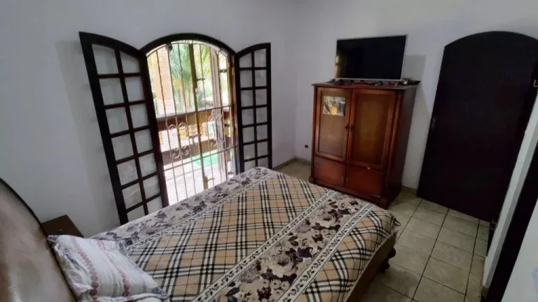 Imagem Casa para locação no condomínio Colonial Village em Caucaia do Alto, Cotia - SP | Batelli Imóveis