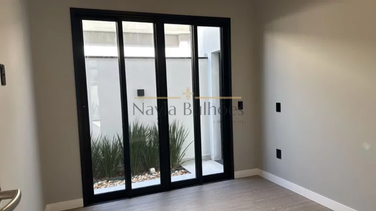 Imagem CASA RESIDENCIAL em São José - SC, Forquilhas