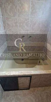 Imagem Cobertura Duplex à venda em Cabo Frio, Algodoal, com 4 quartos, 206m2, na quadra da praia