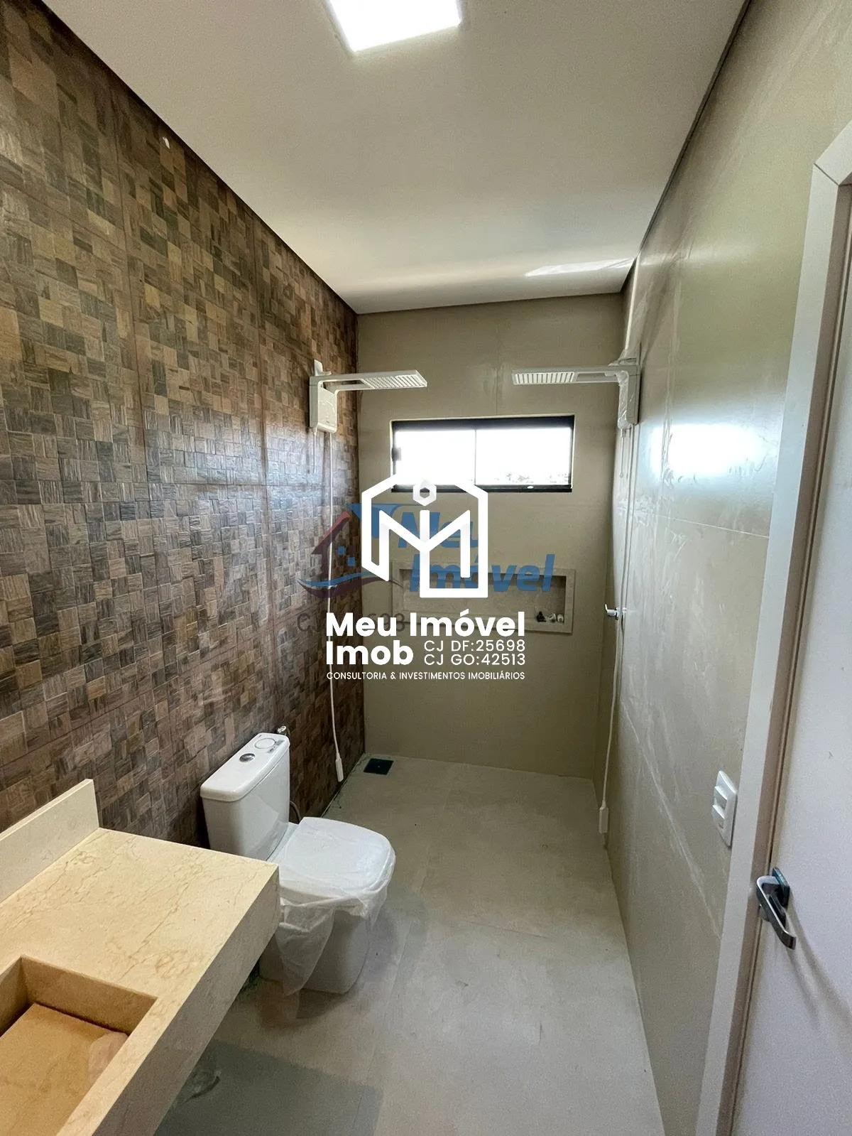 Imagem Casa 4 Quartos 4 suítes Alto Padrão 2 Vagas 260m² Arniqueira