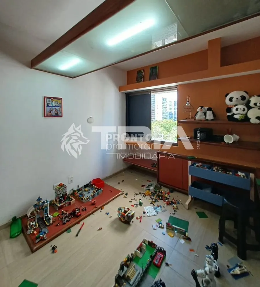 Imagem Apartamento de 4 quartos, 184m² no bairro Boa Viagem, em Recife