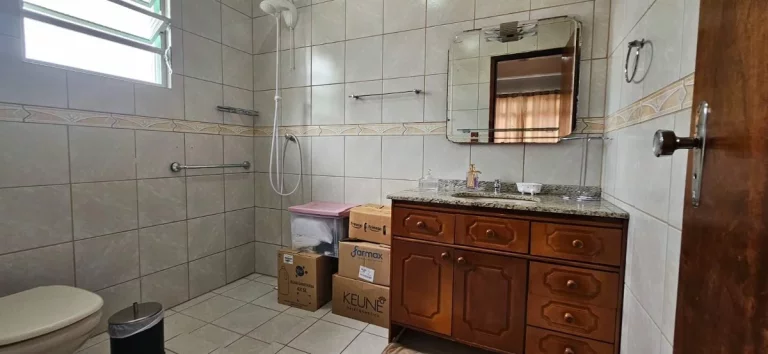 Imagem Casa à Venda,300 m2 , 3 dormitórios(1 suíte), 2 Vagas , Trindade, Florianópolis, SC
