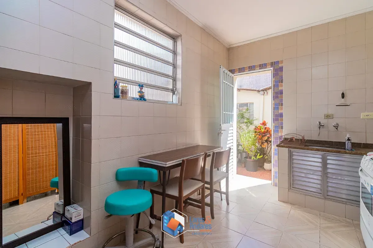 Imagem Casa comercial para venda em Jardim da Glória, 110m²