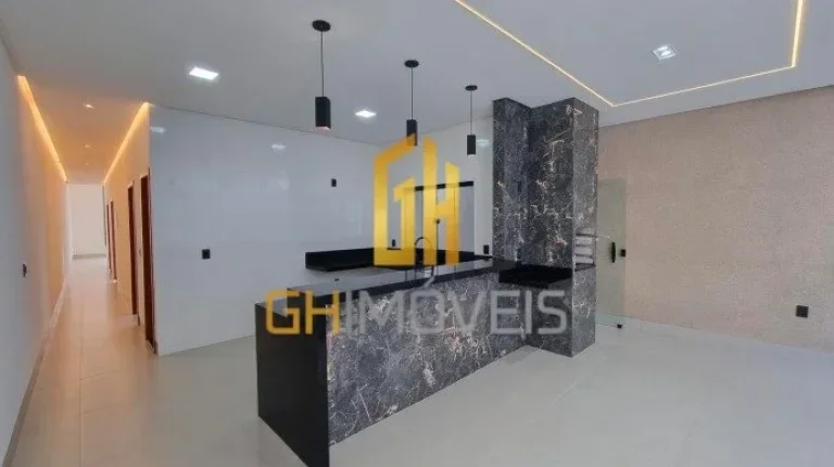 Imagem GH1964

A casa possui 

- 3 Quartos, sendo 1 Suíte
- 1 Lavabo
- Área gourmet com churrasqueira e i...