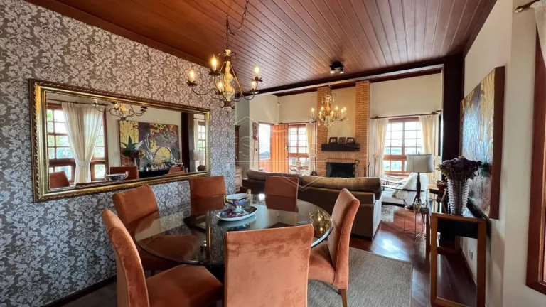 Imagem Casa de condomínio em Campos do Jordão