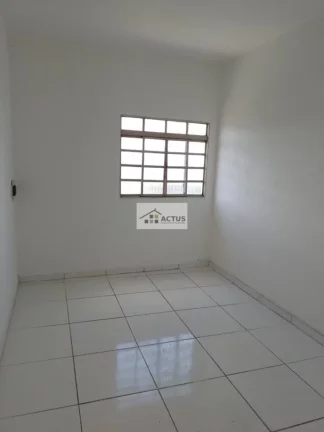 Apartamento 2 quartos no Durva de Barros em Avenida Marechal Hermes