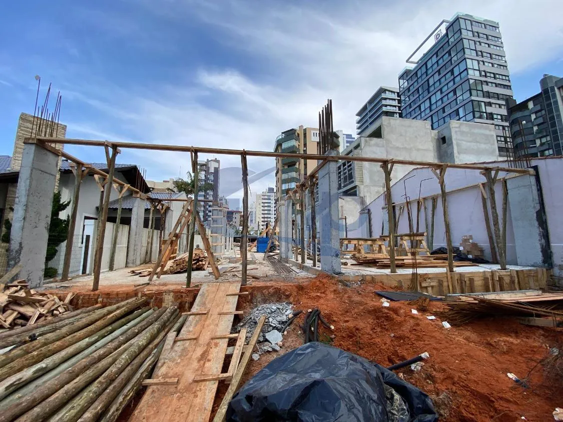 Imagem Apartamento á venda com 3 suítes na Praia Grande em Torres/RS