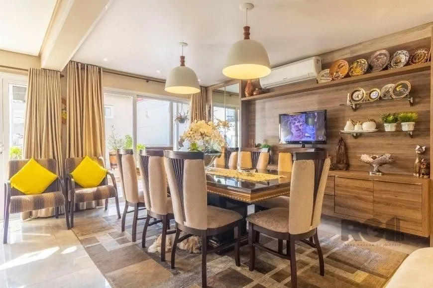 Imagem Casa 280m² - 3 dormitórios, 1 suíte, 2 vagas no bairro Jardim Itú