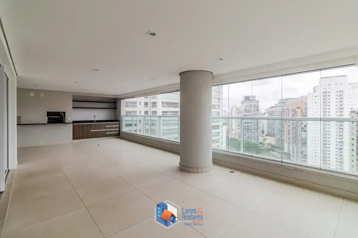 Imagem Apartamento para venda em Vila Uberabinha com 3 quartos, sendo 3 suítes, 335m²