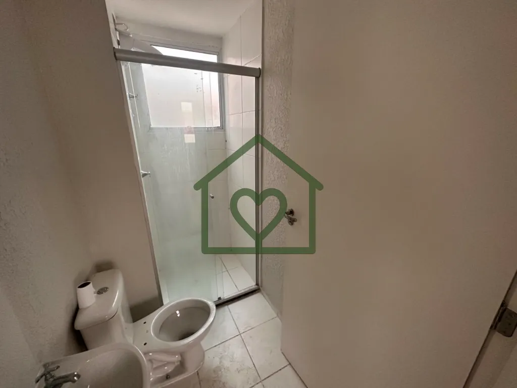 Imagem Venha conhecer esse charmoso apartamento com 2 quartos, 1 sala, 1 banheiro e 1 vaga de garagem, perf...