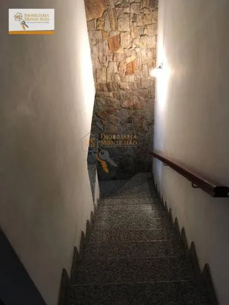 Imagem Sobrado com 5 dormitórios à venda, 200 m² por R$ 583.000,00 - Jardim Bela Vista - Guarulhos/SP