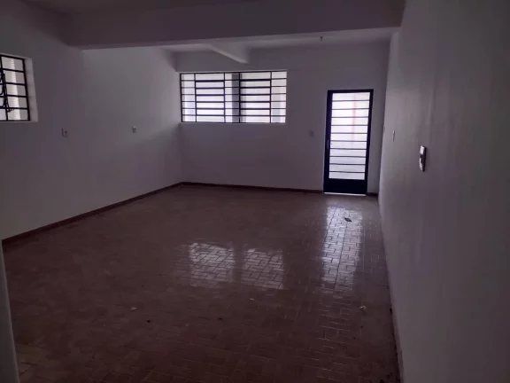 Imagem CASA 280M² 3 QUARTOS E 1 SUITE PROXIMO A GENERAL CARNEIRO