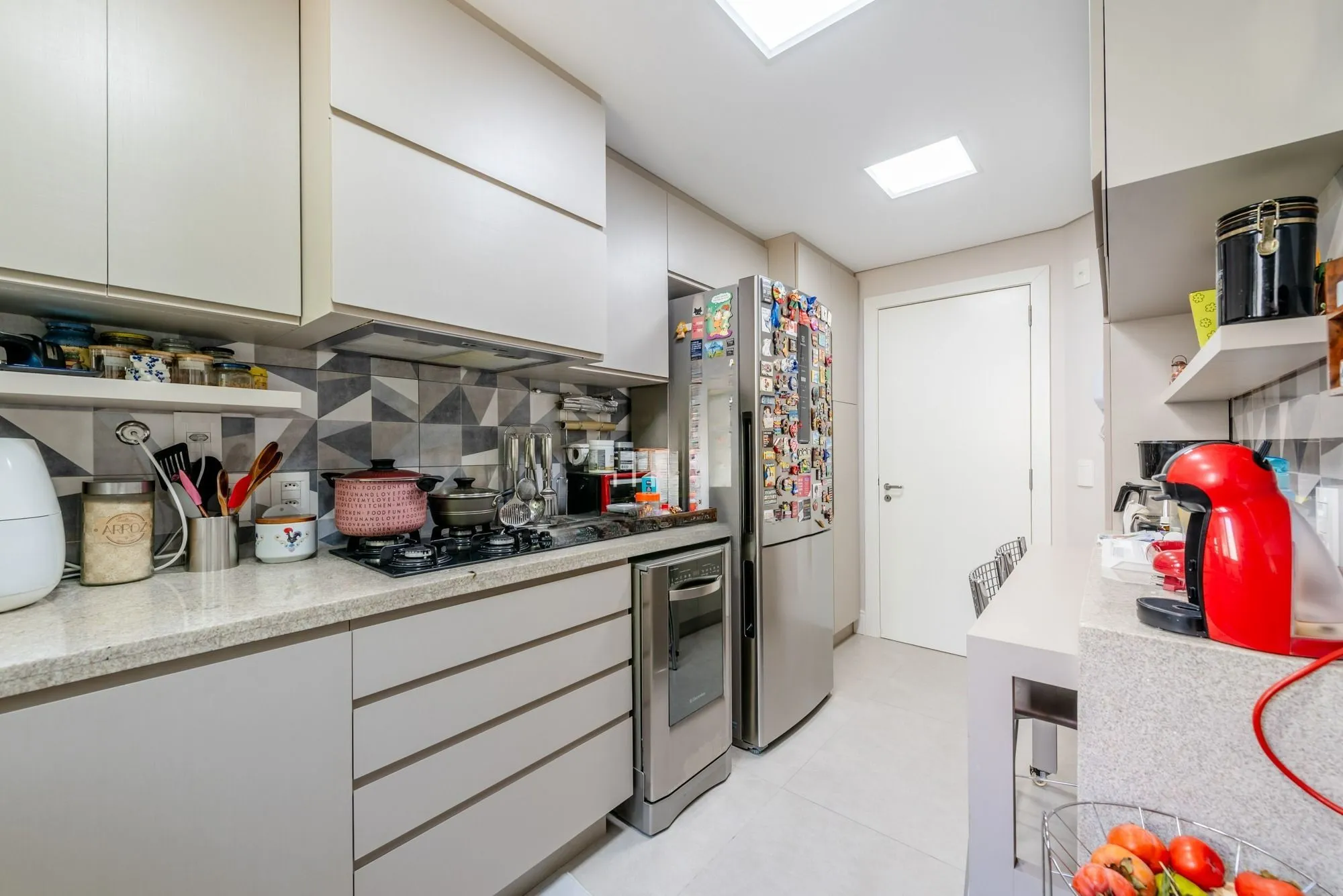 Imagem Apartamento de 3 suites e 2 vagas no bairro Mont Serrat