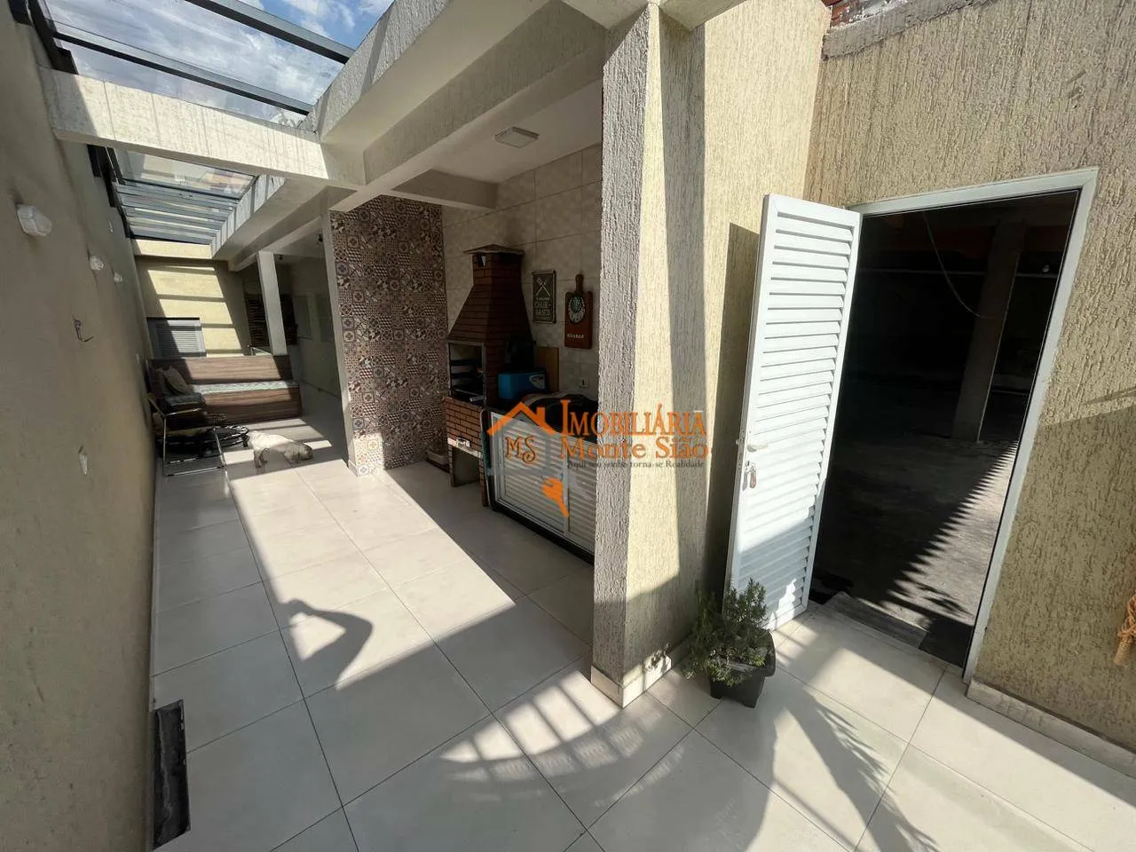 Imagem Sobrado à venda, 750 m² por R$ 1.350.000,00 - Jardim São Domingos - Guarulhos/SP