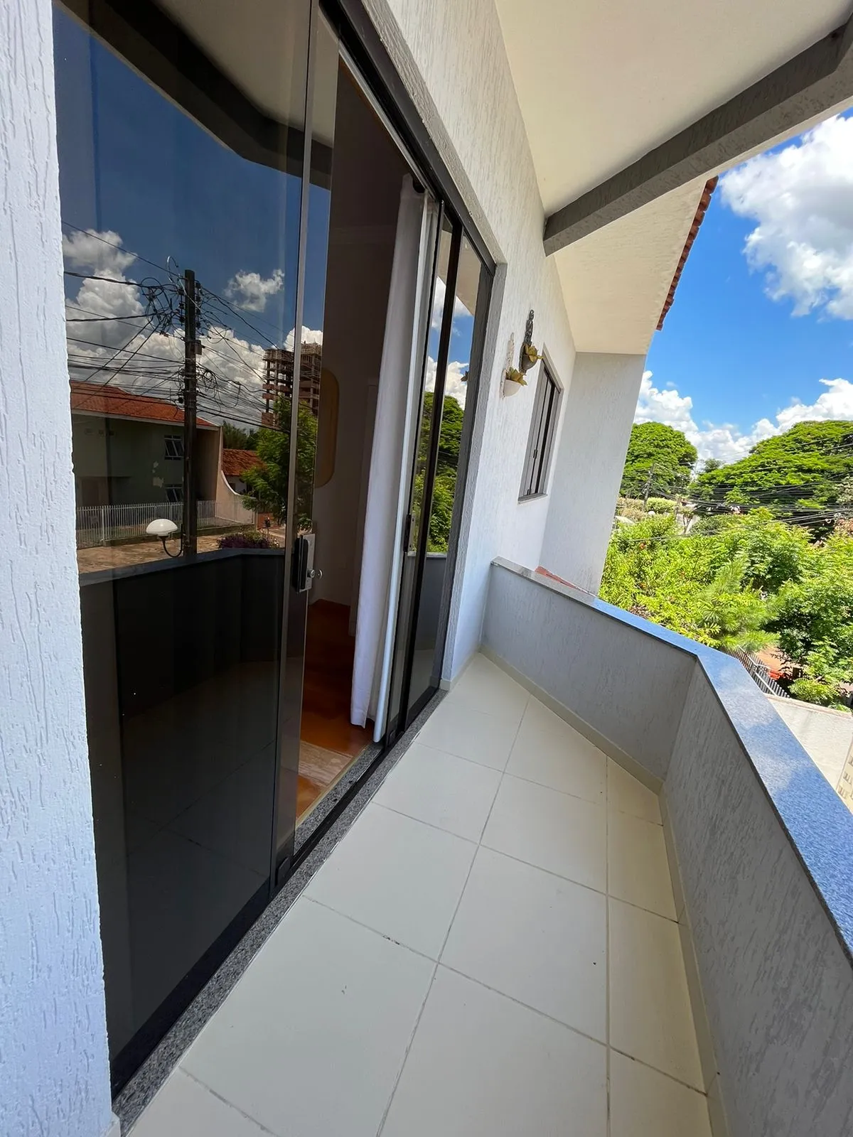 Imagem Sobrado 200m Umuarama-PR 268